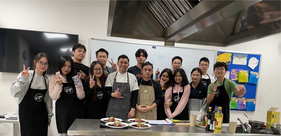 Thầy Quân Eco và học trò