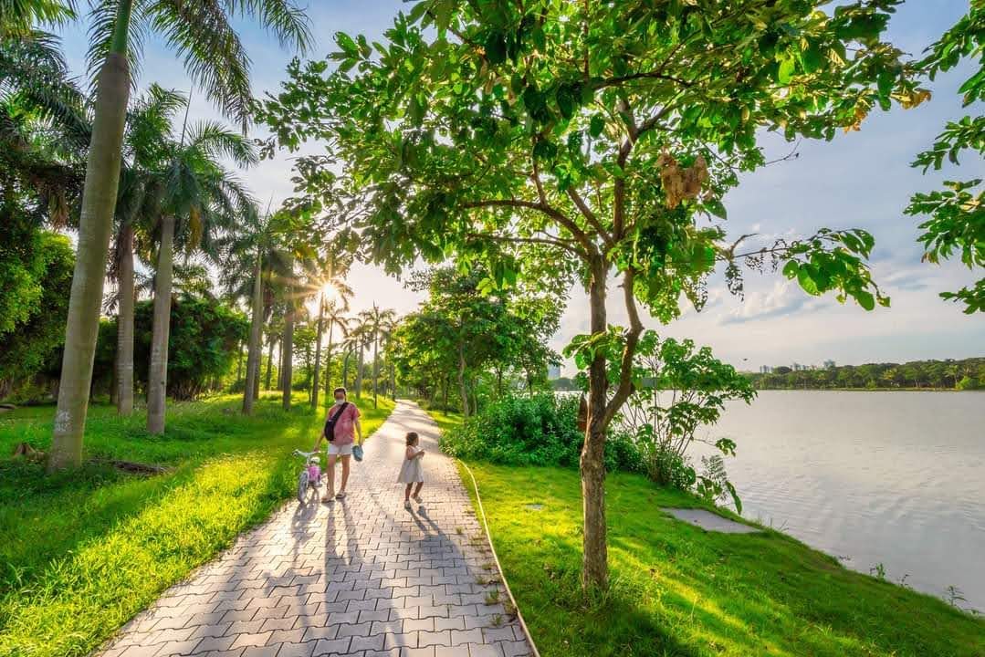 Vỉa hè ở Ecopark