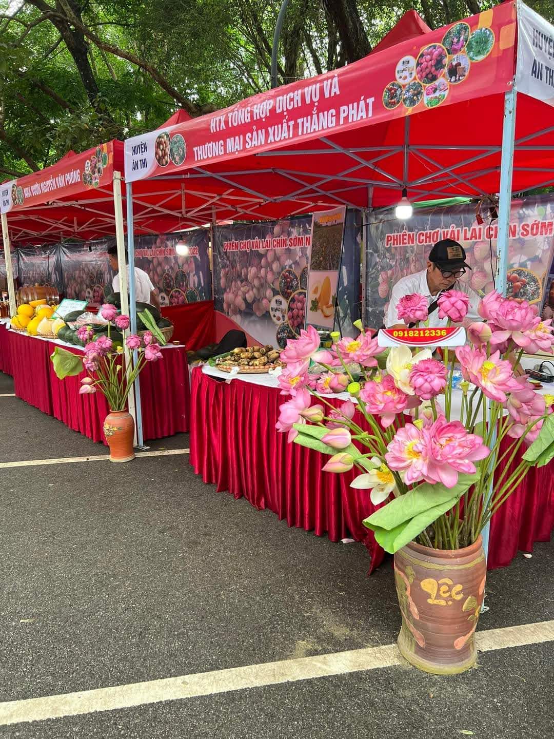 Phiên chợ Vải lai chín sớm năm 2022 tại Ecopark